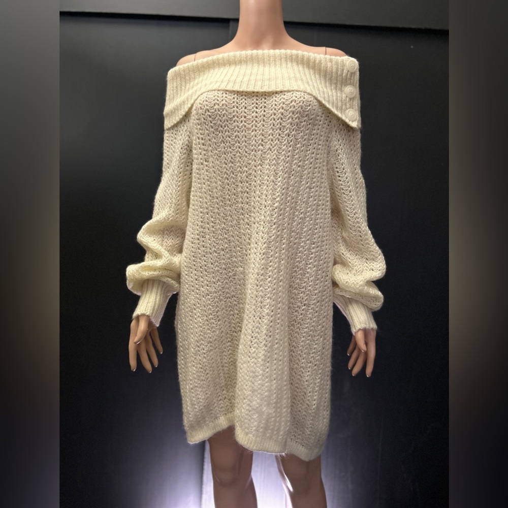 Torrid Off-Shoulder Cream Sweater SZ 2X
